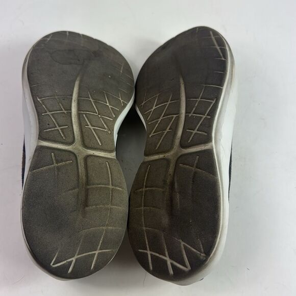 OOFOS OOmg eeZee Midnight Camo Slip On Sneakers - Picture 14 of 14